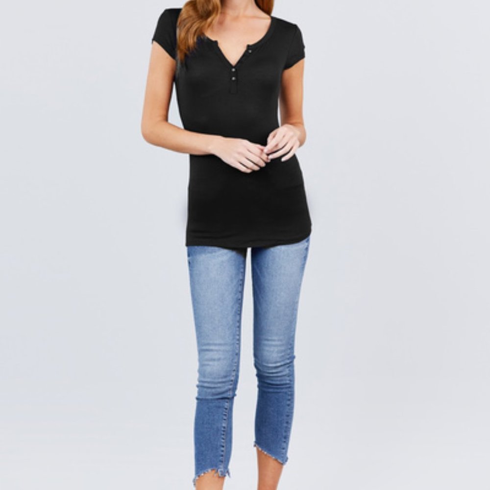 NWT-Women's Button Placket Rayon Top, Black - Picture 3 of 3